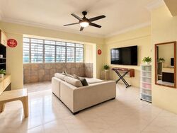 Blk 336 Jurong East Avenue 1 (Jurong East), HDB Executive #637824721
